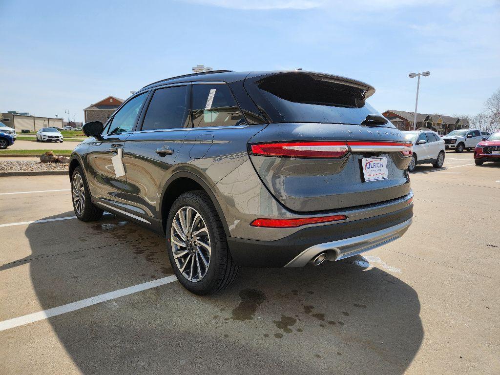 new 2025 Lincoln Corsair car, priced at $48,445
