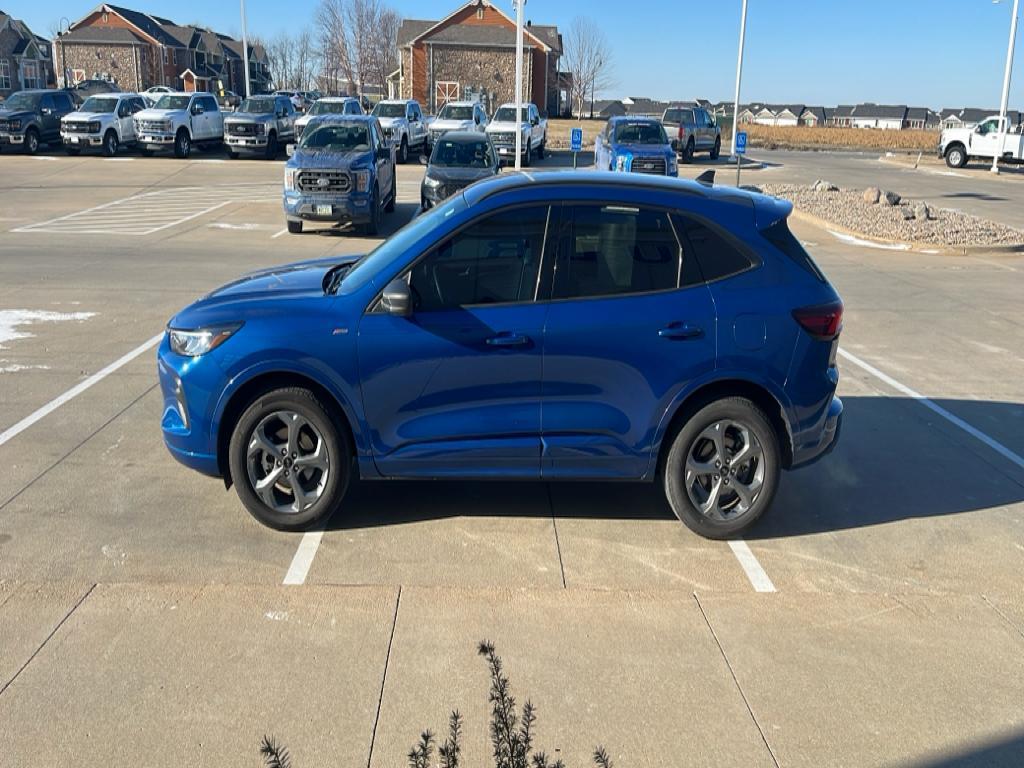 used 2023 Ford Escape car, priced at $24,985