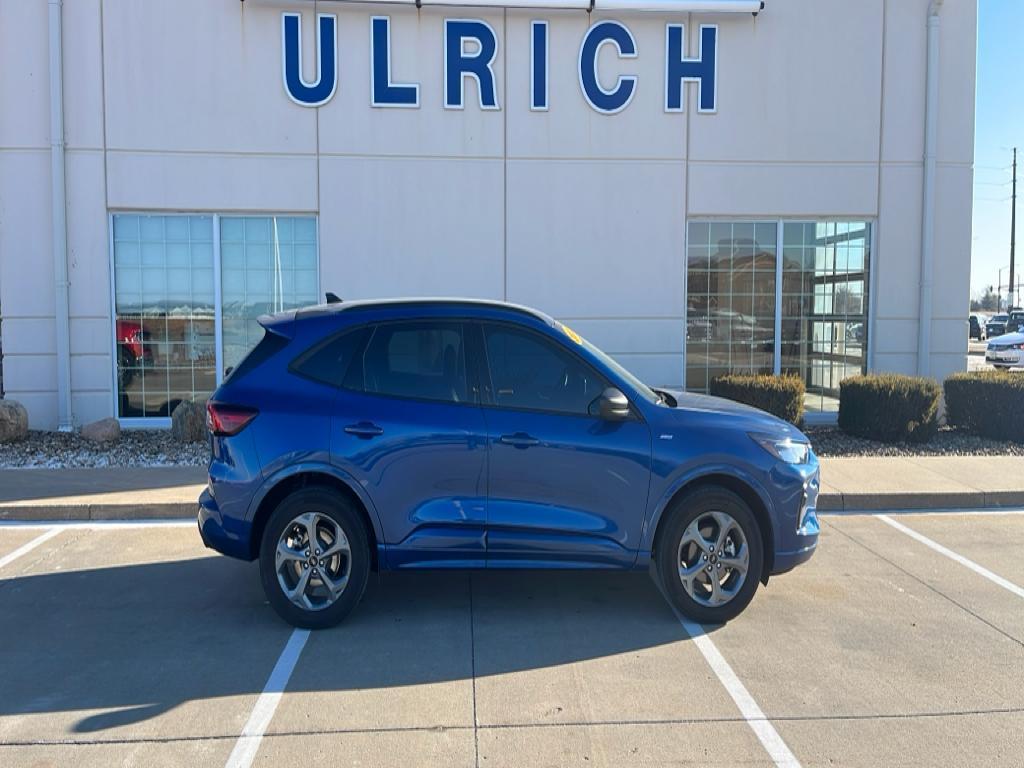 used 2023 Ford Escape car, priced at $24,985