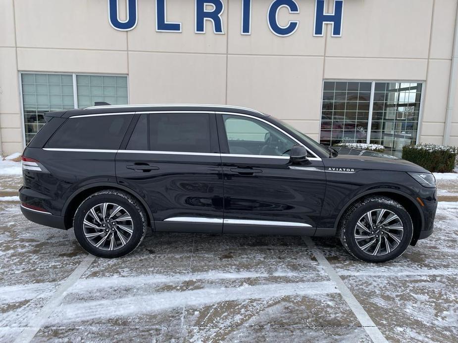 new 2025 Lincoln Aviator car, priced at $63,075