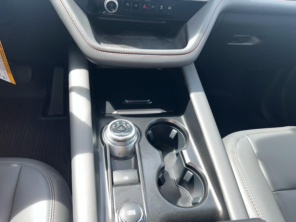 new 2025 Ford Explorer car, priced at $47,445