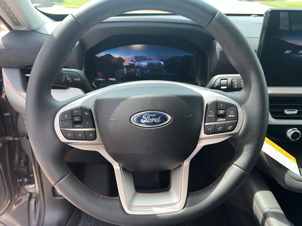 new 2025 Ford Explorer car, priced at $47,445