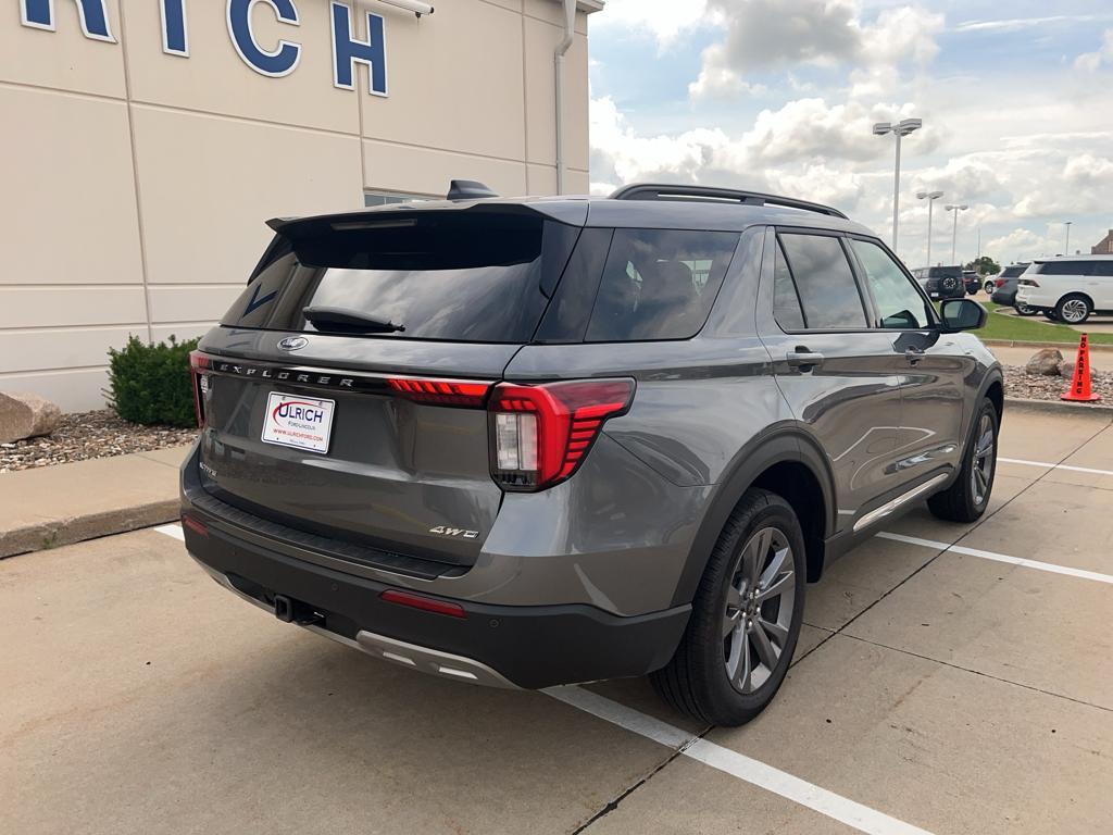 new 2025 Ford Explorer car, priced at $47,445