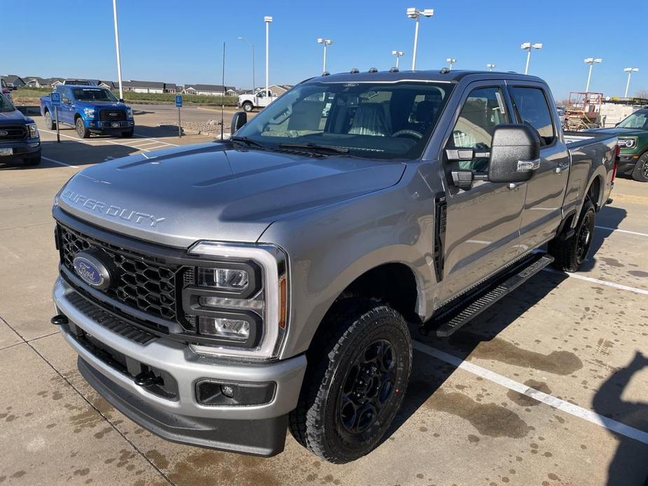 new 2024 Ford F-350 car, priced at $66,015