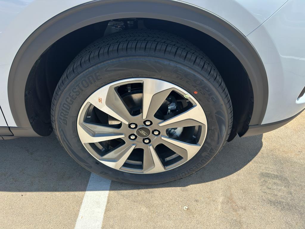 new 2025 Ford Escape car, priced at $38,588