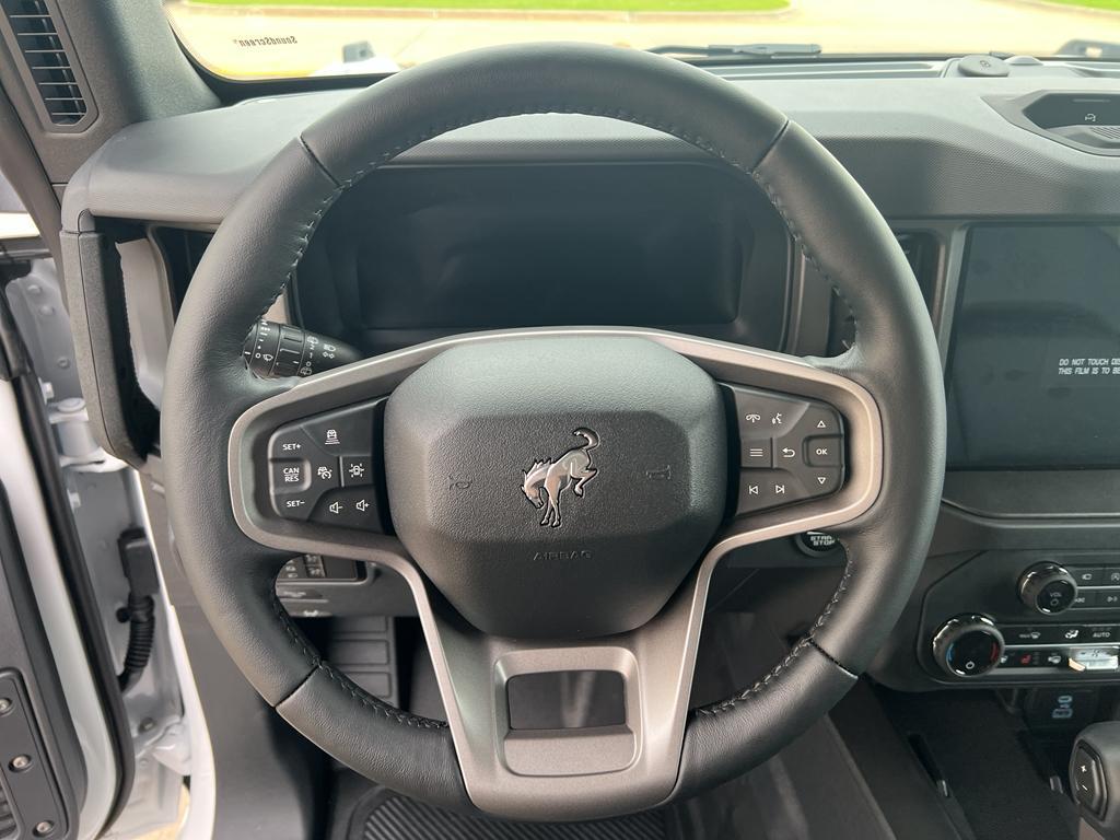 new 2025 Ford Bronco car, priced at $64,722