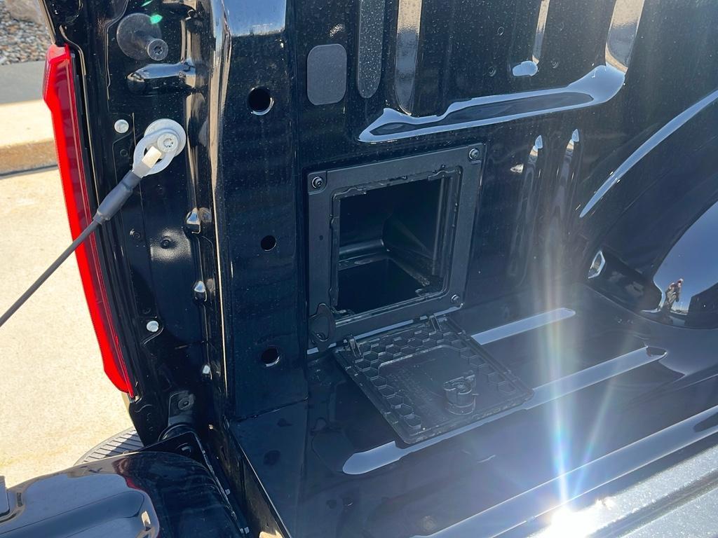 new 2025 Ford F-150 car, priced at $51,048