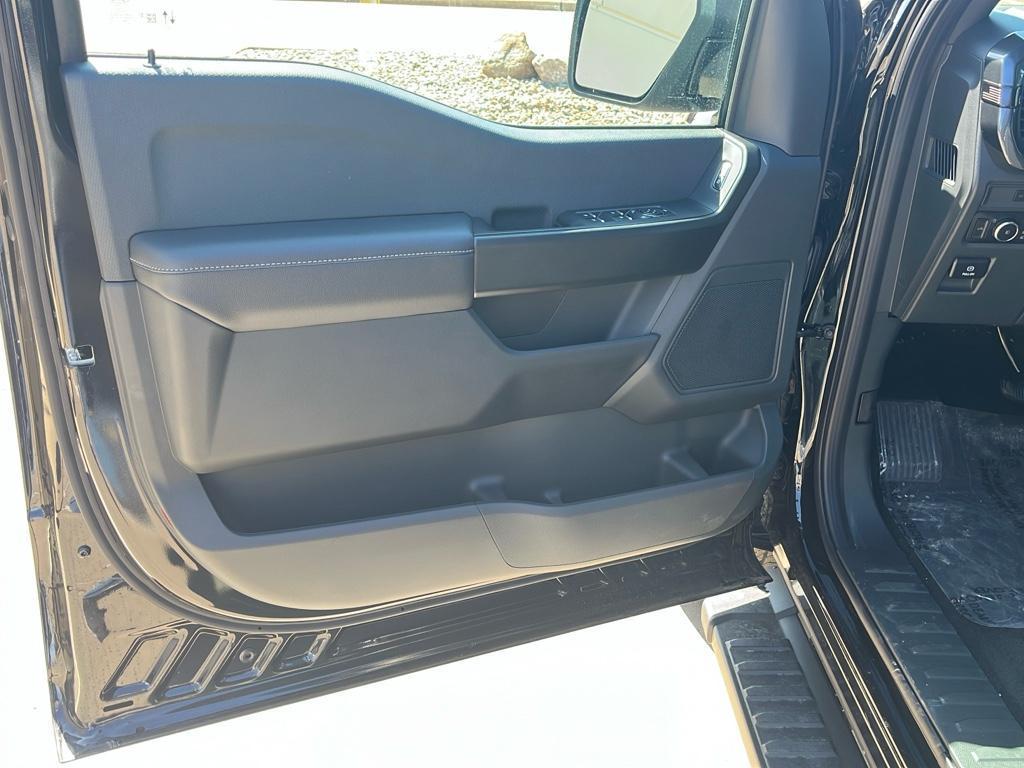 new 2025 Ford F-150 car, priced at $51,048