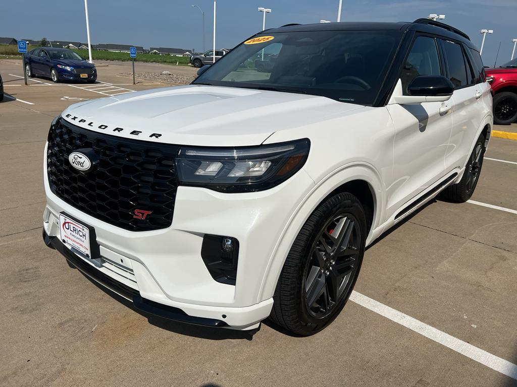 used 2025 Ford Explorer car, priced at $57,950