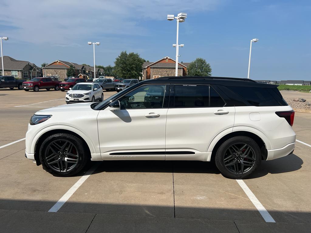 used 2025 Ford Explorer car, priced at $57,950