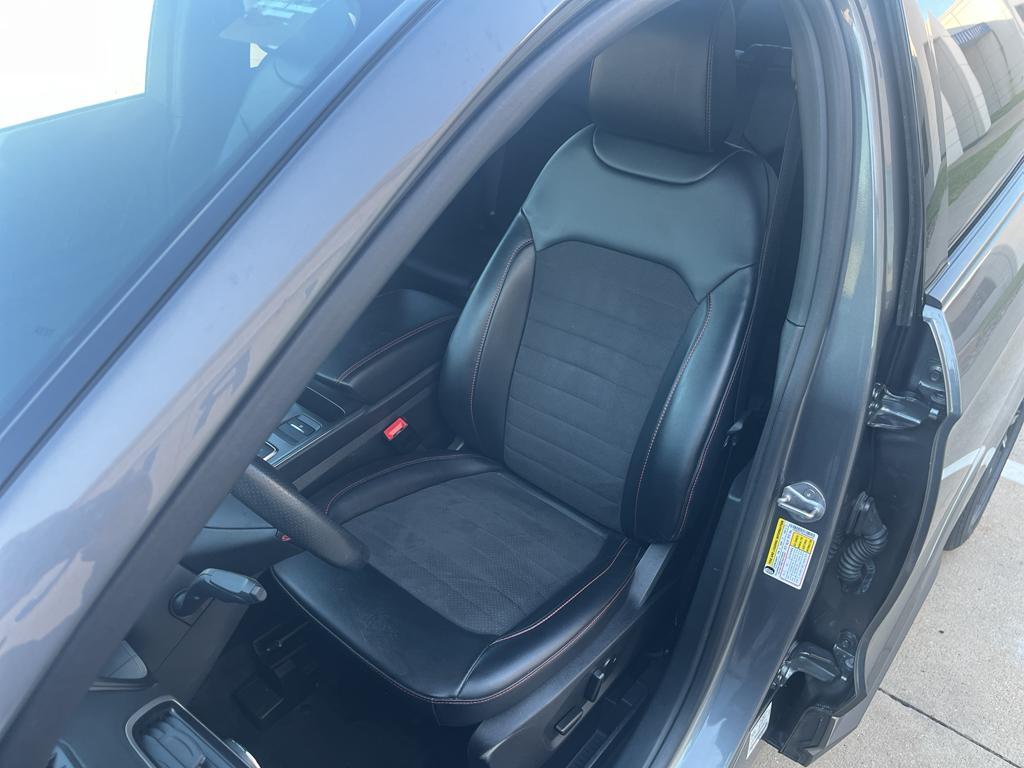 used 2024 Ford Edge car, priced at $33,950