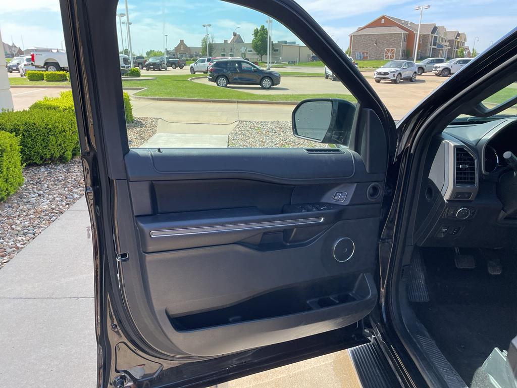 used 2019 Ford Expedition car, priced at $25,985