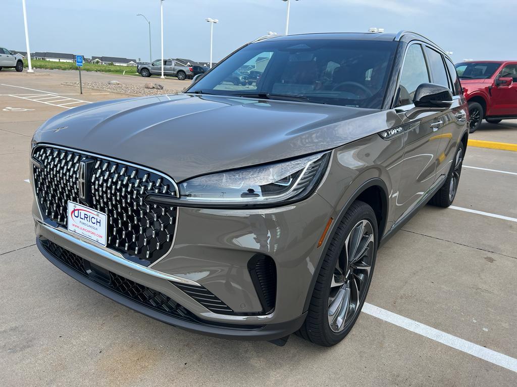 new 2025 Lincoln Aviator car, priced at $80,140