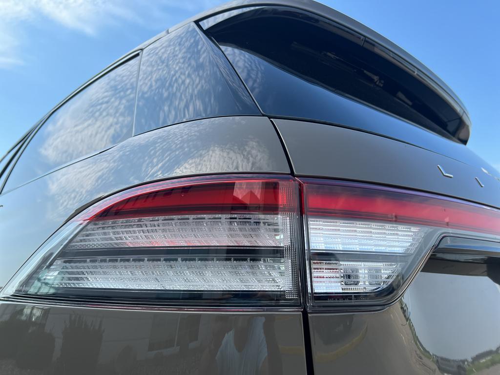 new 2025 Lincoln Aviator car, priced at $80,140