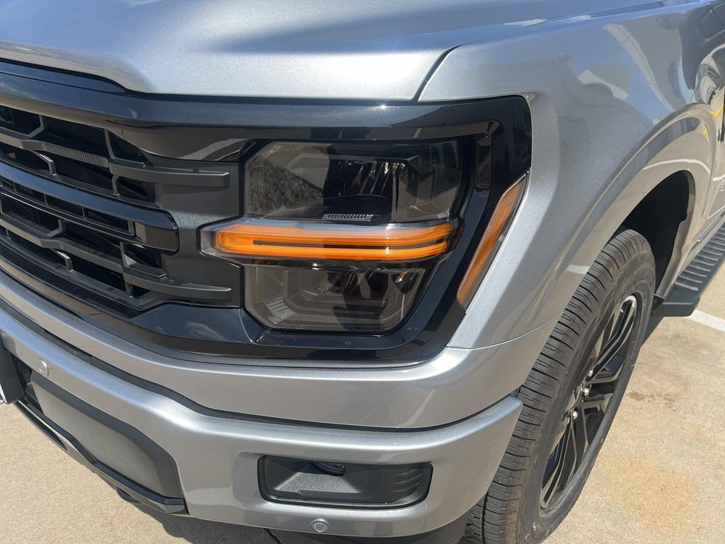 new 2025 Ford F-150 car, priced at $57,273