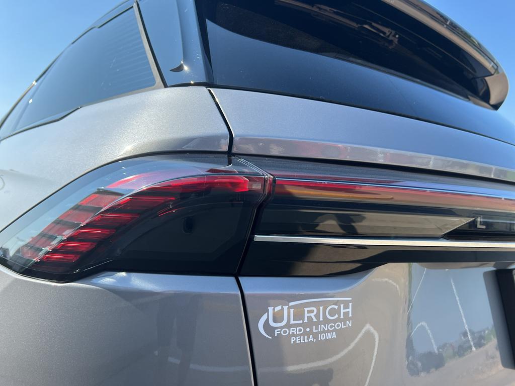new 2025 Lincoln Nautilus car, priced at $65,455