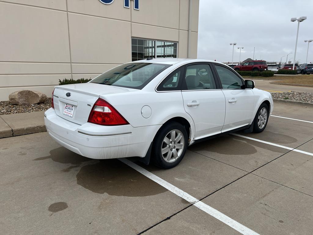 used 2007 Ford Five Hundred car, priced at $7,981