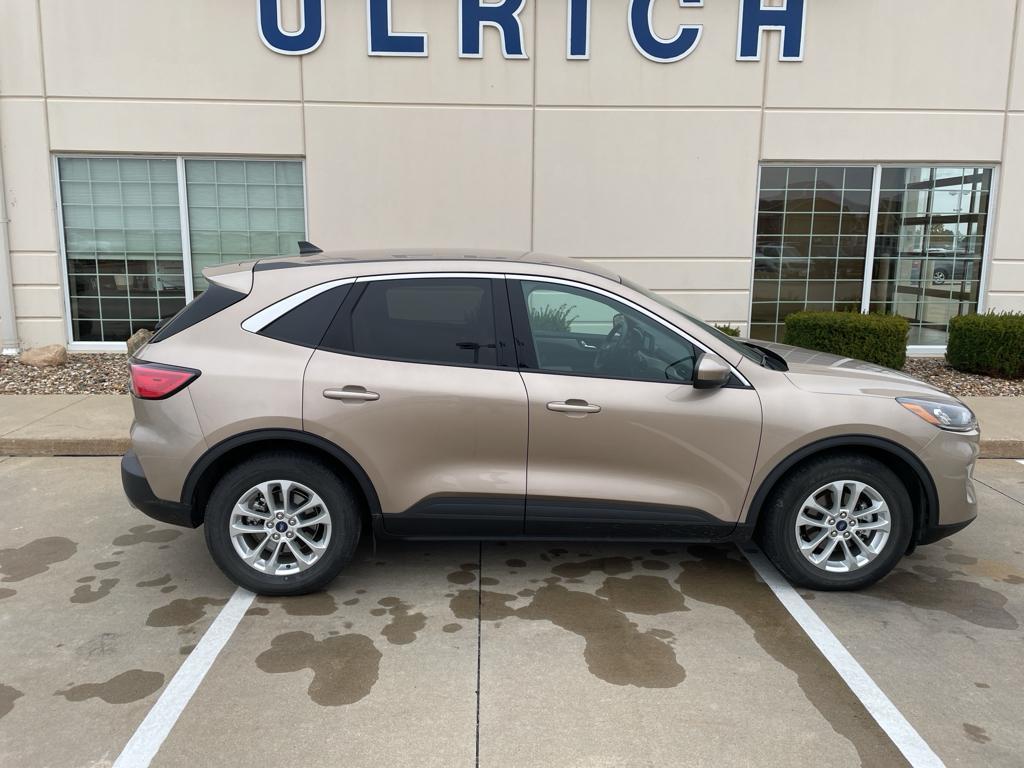 used 2020 Ford Escape car, priced at $17,995