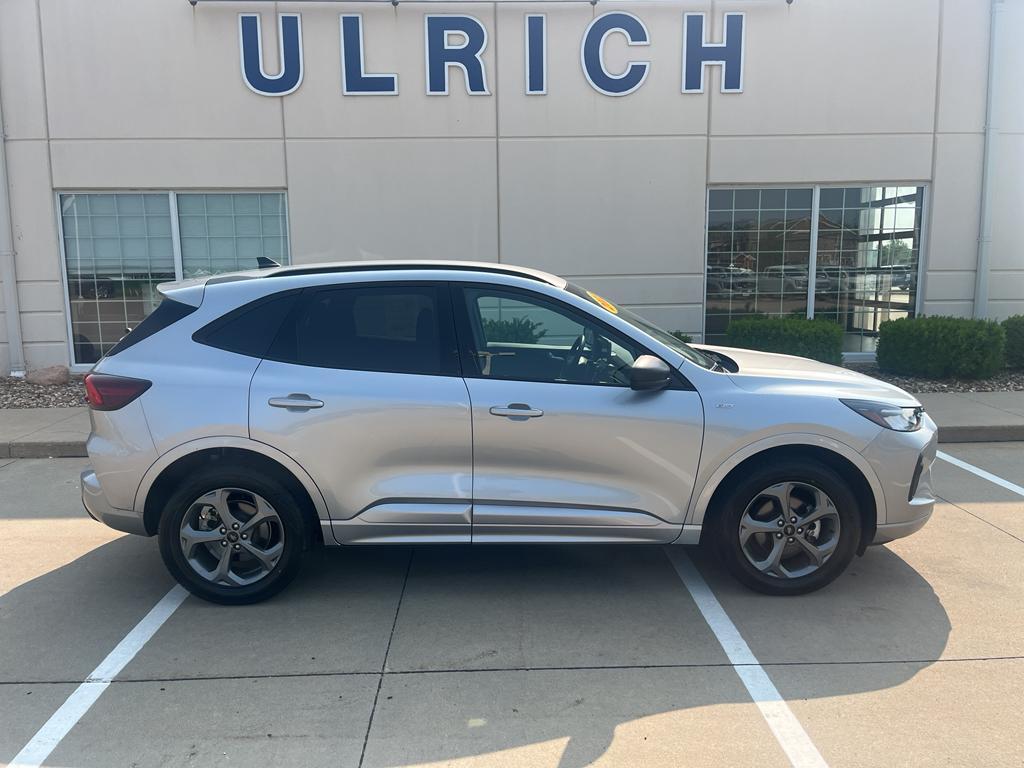used 2023 Ford Escape car, priced at $25,775