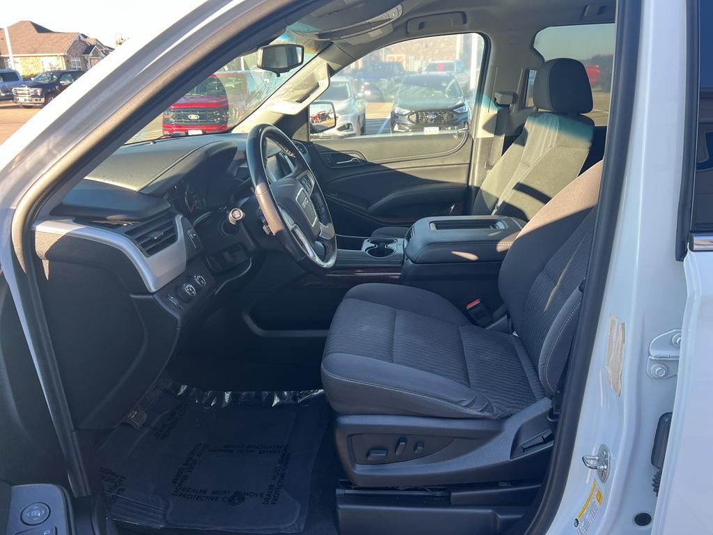 used 2019 GMC Yukon XL car, priced at $27,244