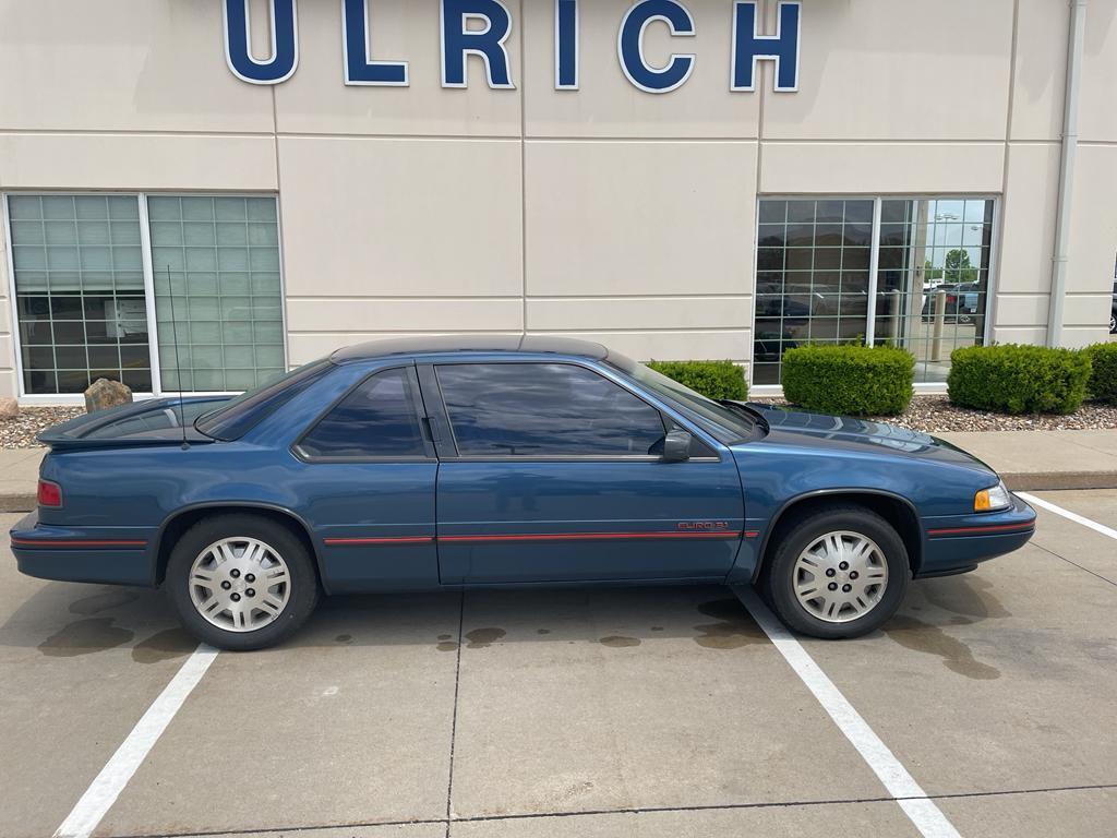 used 1990 Chevrolet Lumina car, priced at $7,995