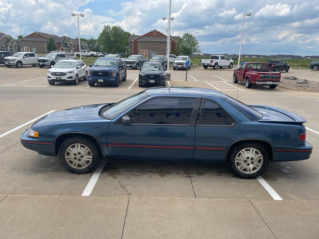 used 1990 Chevrolet Lumina car, priced at $7,995