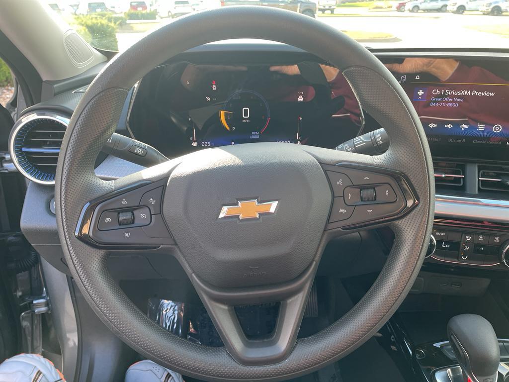 used 2025 Chevrolet Trax car, priced at $21,985