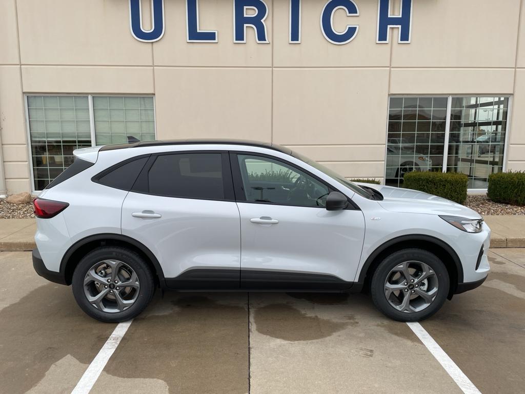 new 2025 Ford Escape car, priced at $36,400