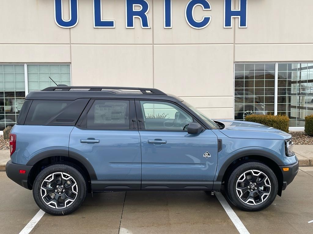 new 2025 Ford Bronco Sport car, priced at $37,785