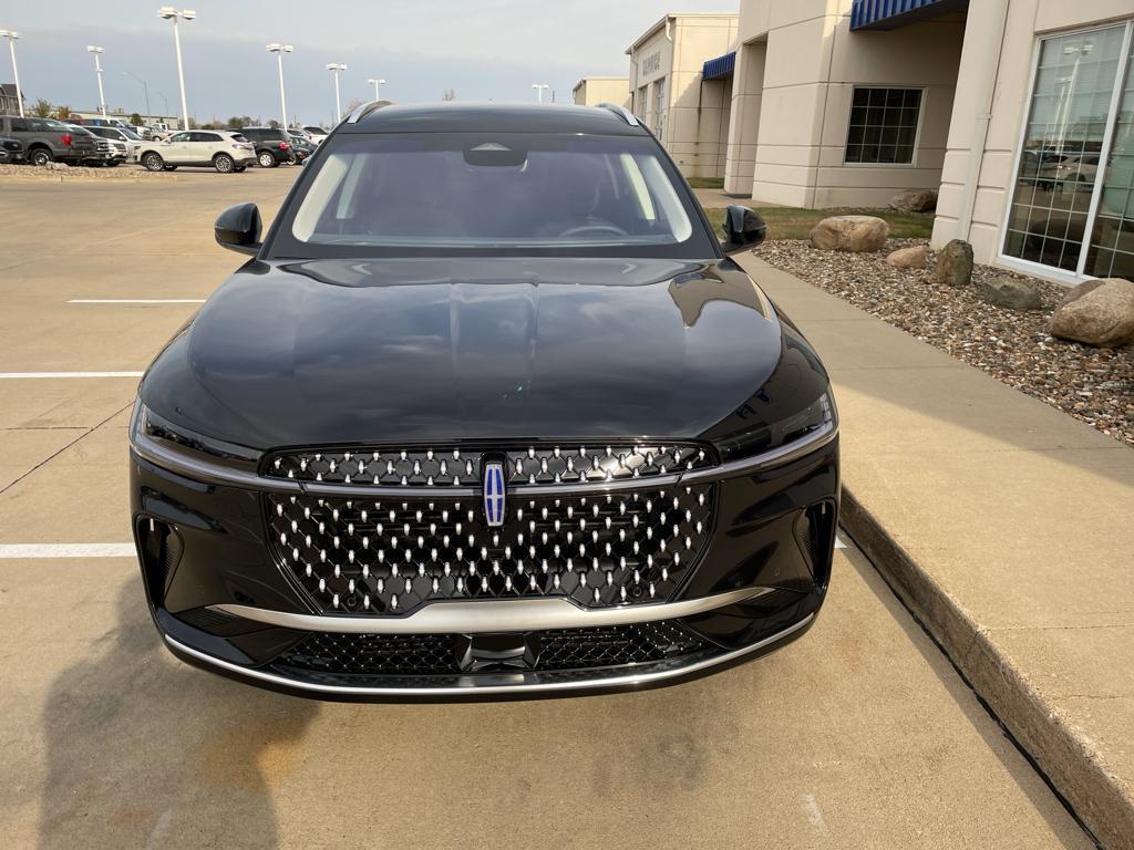 new 2024 Lincoln Nautilus car, priced at $58,445