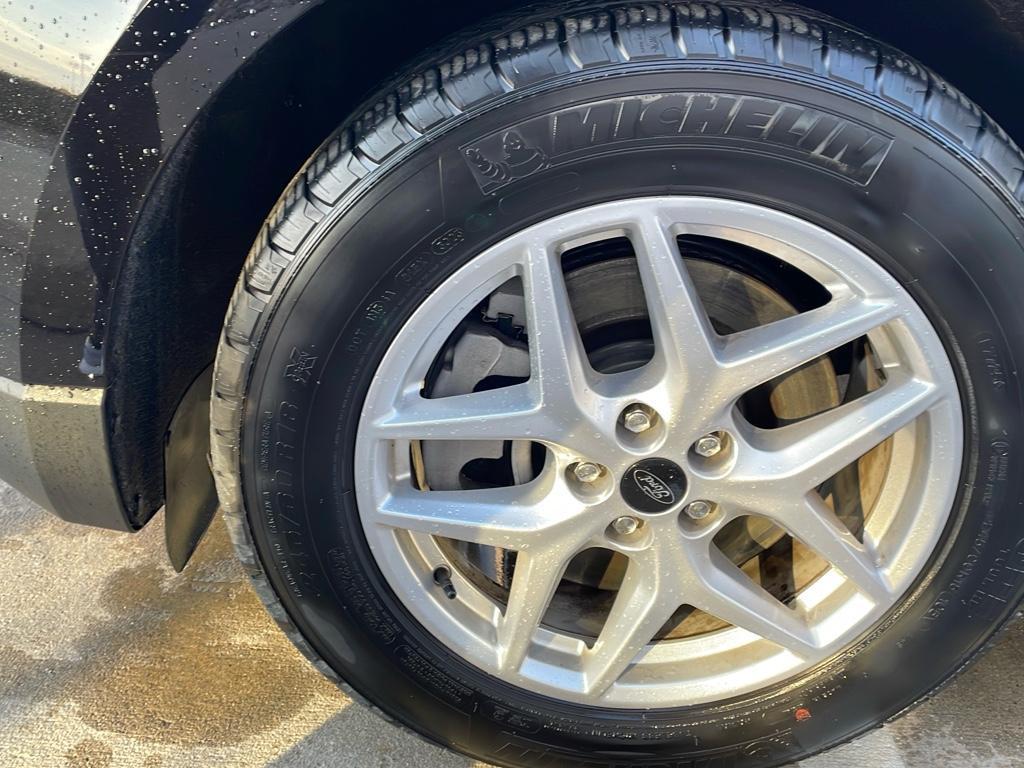 used 2024 Ford Edge car, priced at $29,885