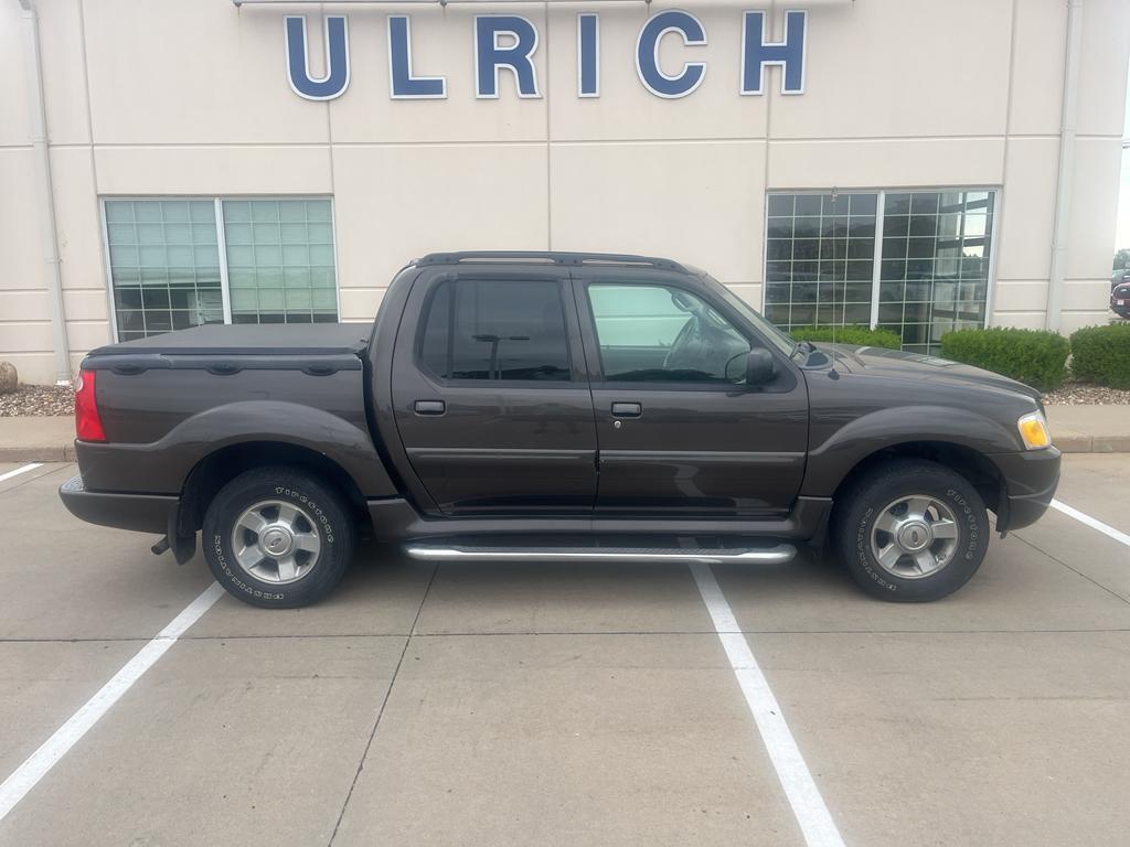 used 2005 Ford Explorer Sport Trac car, priced at $10,995