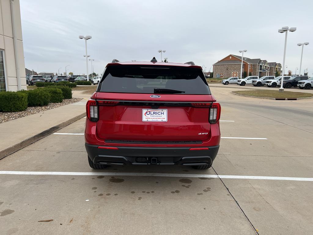 new 2025 Ford Explorer car, priced at $52,325
