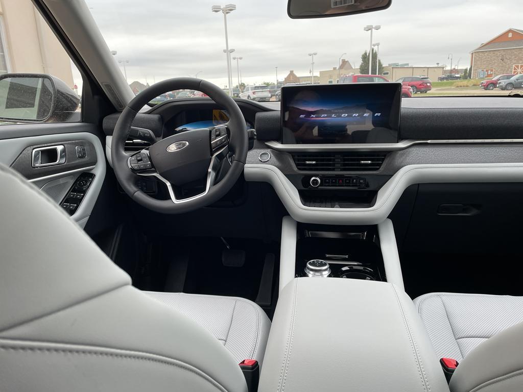 new 2025 Ford Explorer car, priced at $58,510