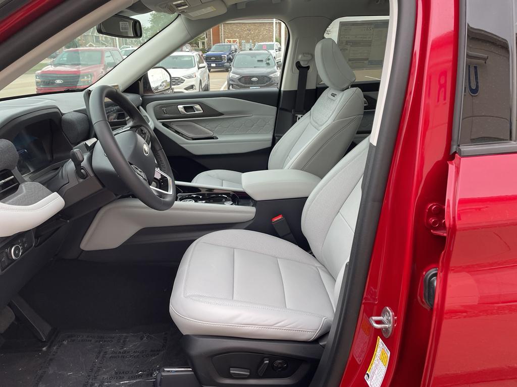 new 2025 Ford Explorer car, priced at $58,510