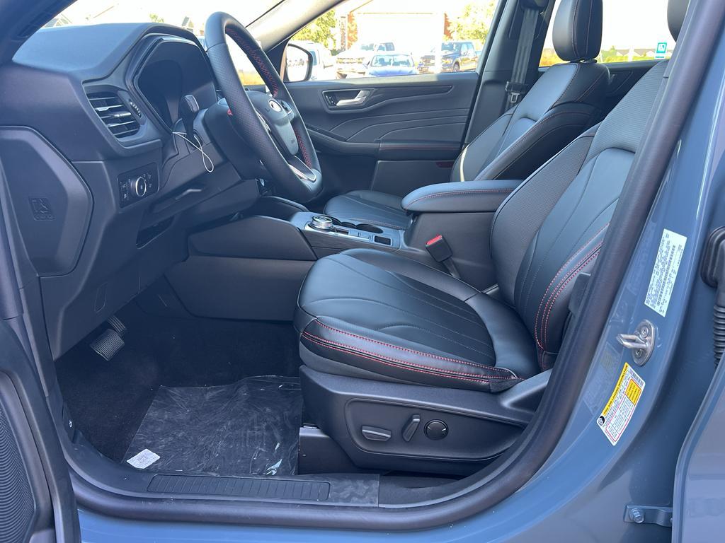 new 2025 Ford Escape car, priced at $43,005