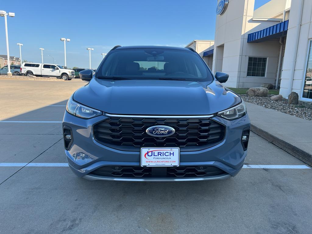 new 2025 Ford Escape car, priced at $43,005