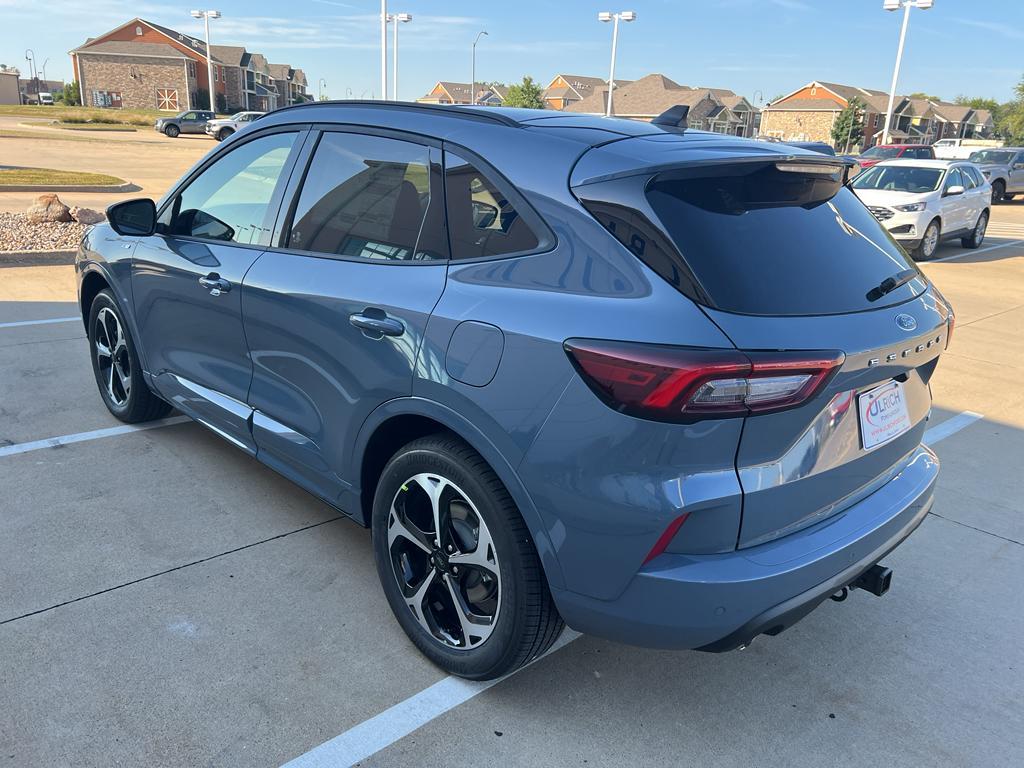 new 2025 Ford Escape car, priced at $43,005
