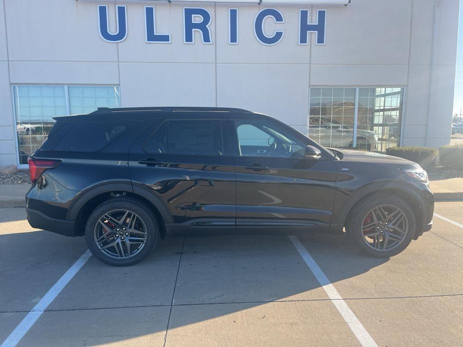 new 2025 Ford Explorer car, priced at $52,740