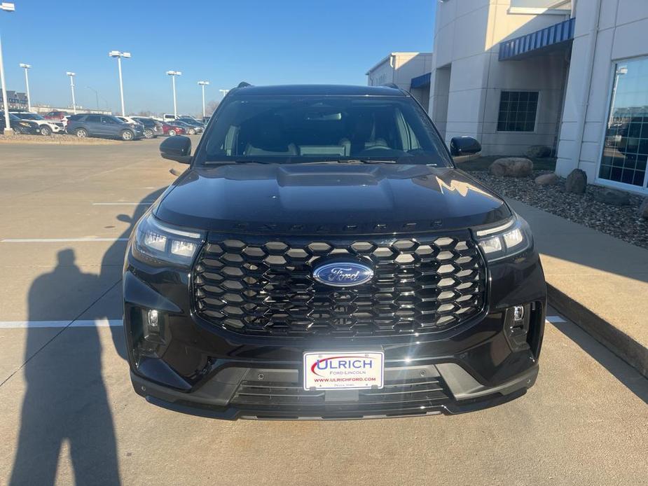 new 2025 Ford Explorer car, priced at $52,740