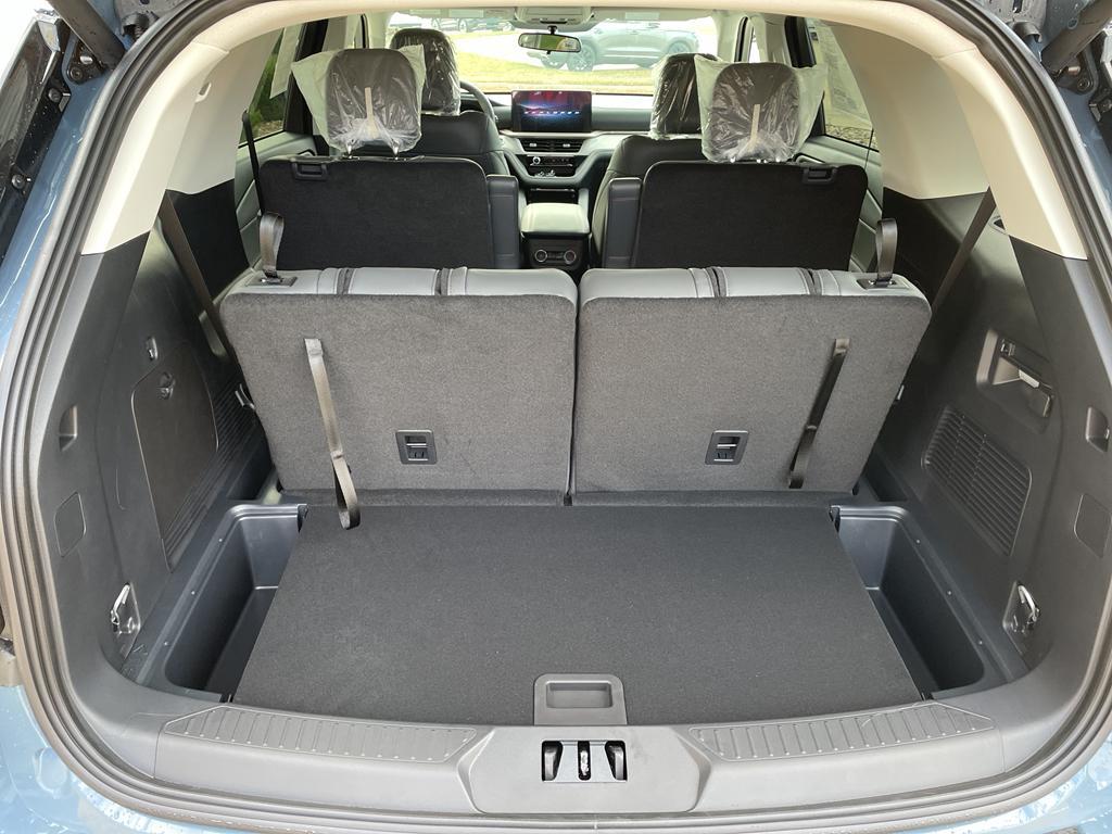 new 2025 Ford Explorer car, priced at $48,510