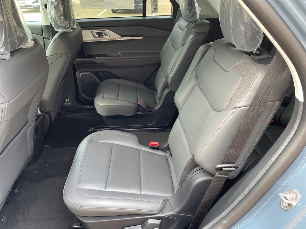 new 2025 Ford Explorer car, priced at $48,510