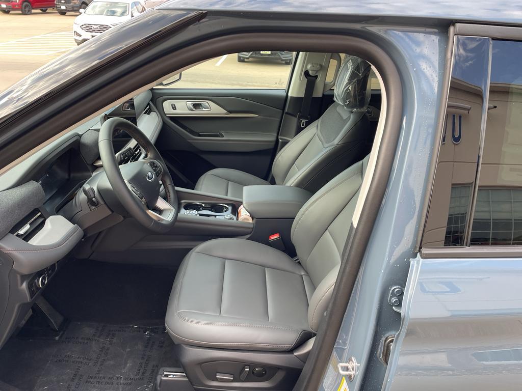 new 2025 Ford Explorer car, priced at $48,510