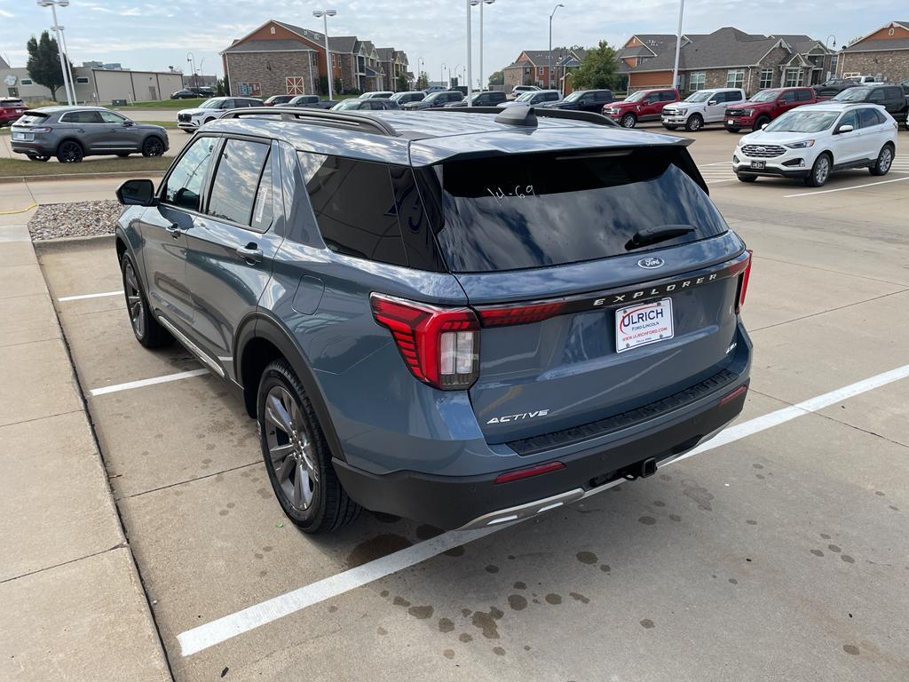 new 2025 Ford Explorer car, priced at $48,510