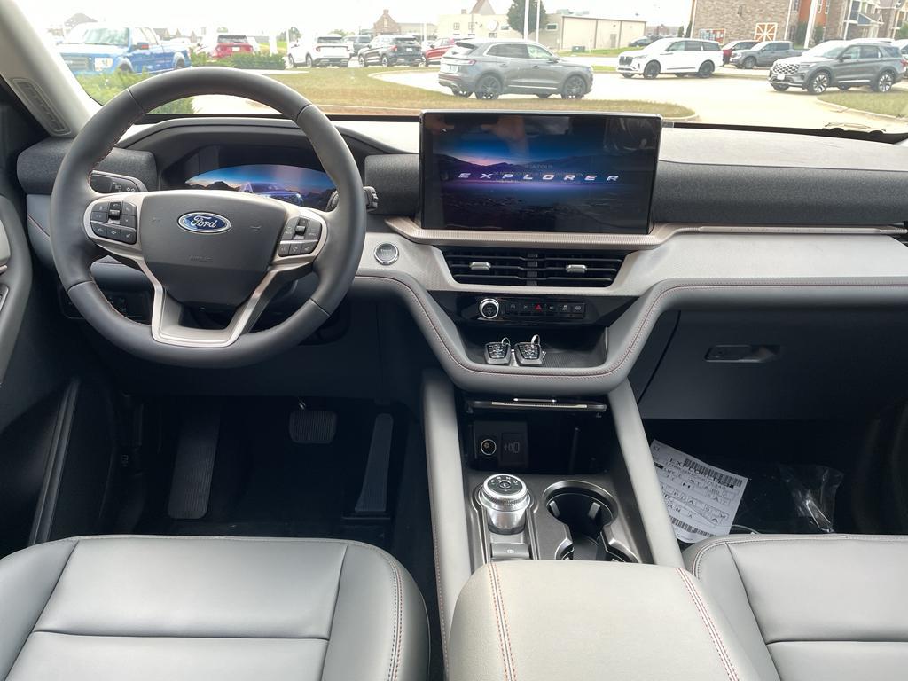new 2025 Ford Explorer car, priced at $48,510