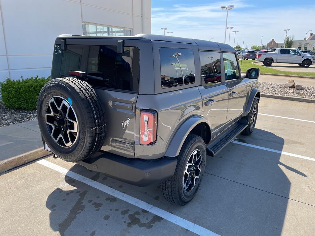 new 2025 Ford Bronco car, priced at $53,346