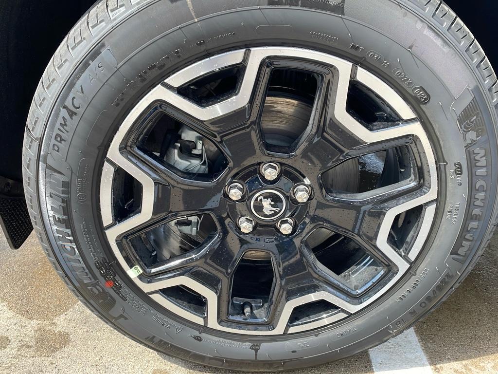 new 2025 Ford Bronco Sport car, priced at $35,655