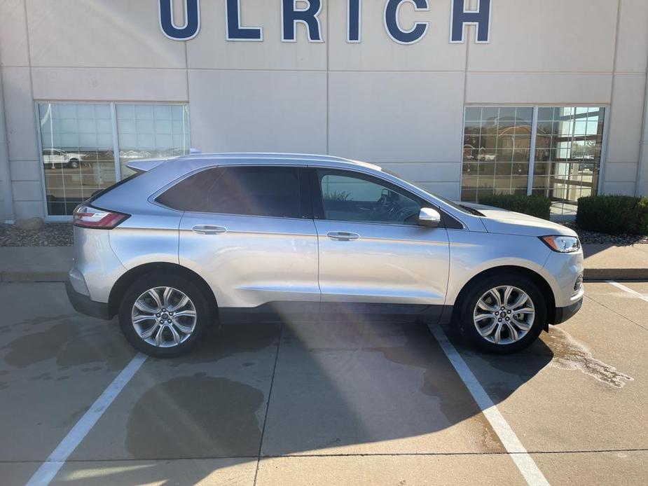 used 2019 Ford Edge car, priced at $21,900