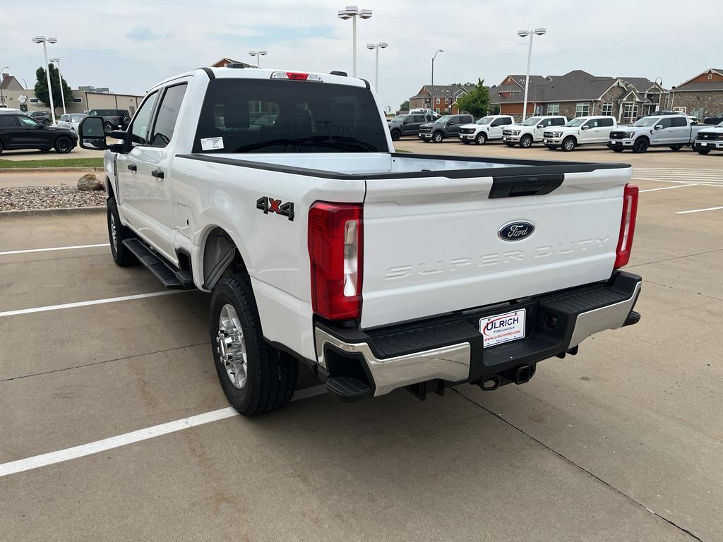new 2025 Ford F-350 car, priced at $62,280