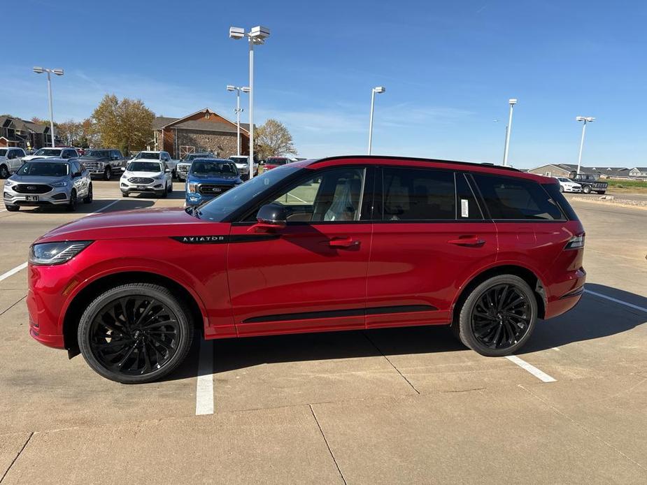 new 2025 Lincoln Aviator car, priced at $81,310